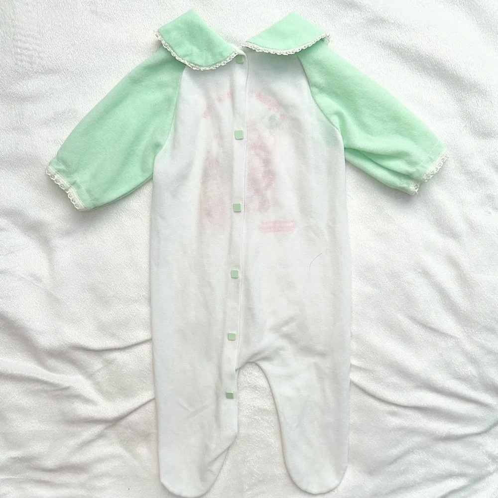 Vintage 1980 Lullaby Land Strawberry Shortcake Bodysuit Footie Pajama NB-3M Baby